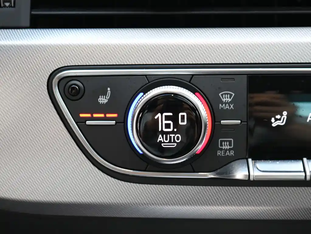 Audi A5 2021 — фото 19