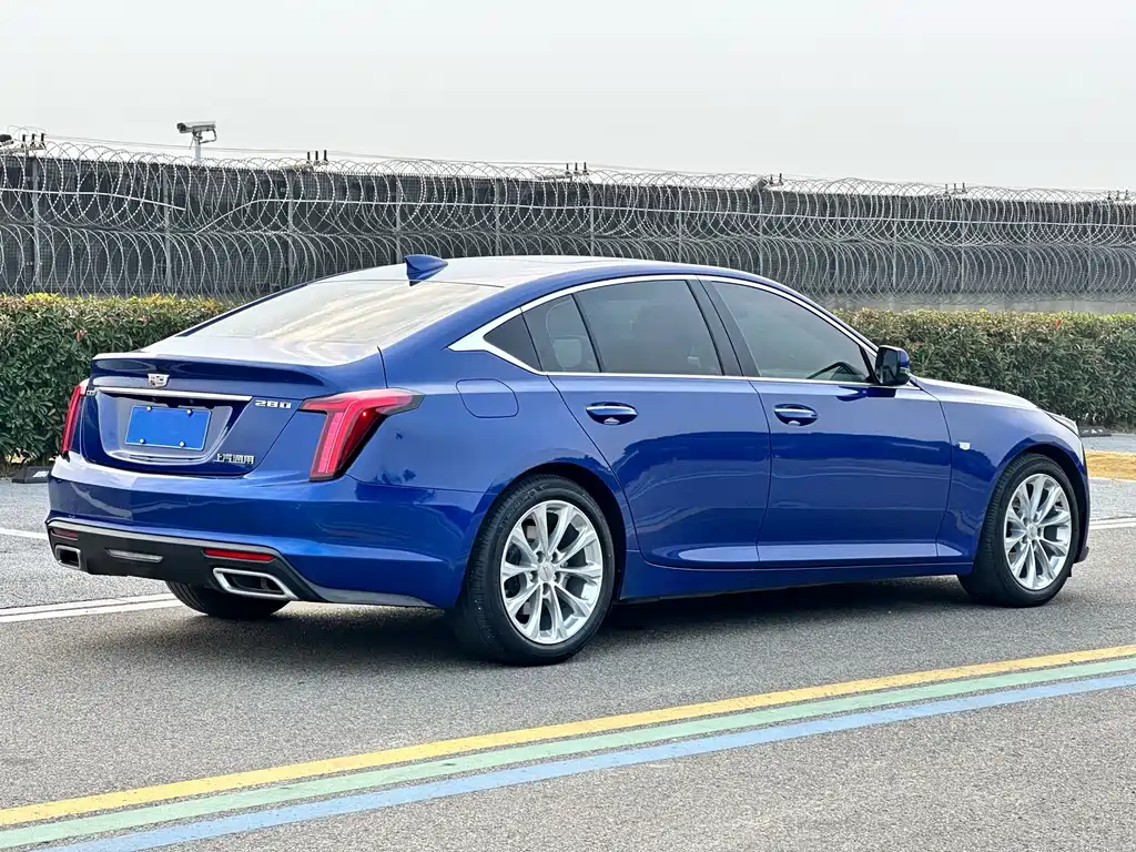 Cadillac CT5 2020 — фото 6