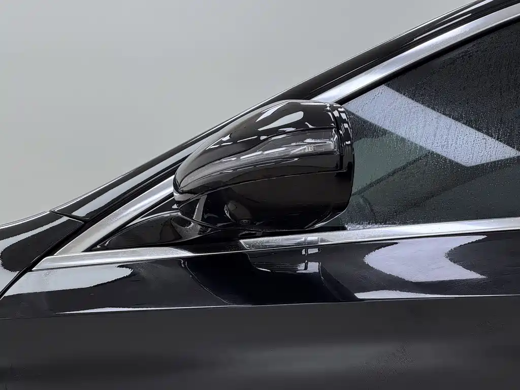 Mercedes-Benz E-Class 2022 — фото 34