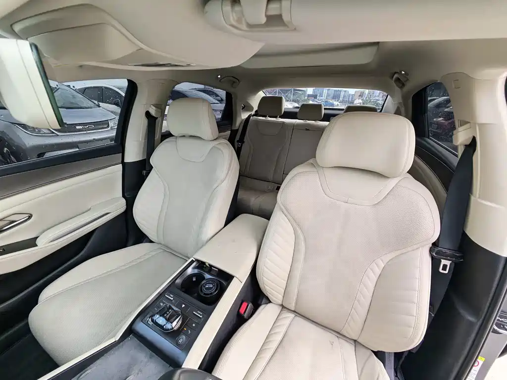 BYD Qin L 2024 — фото 18