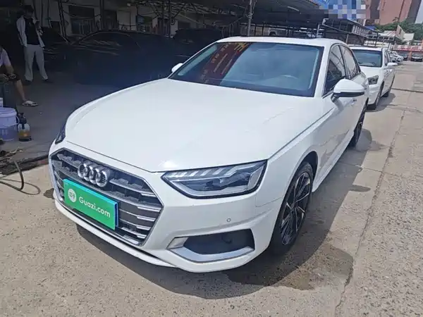 Audi A4L 2022