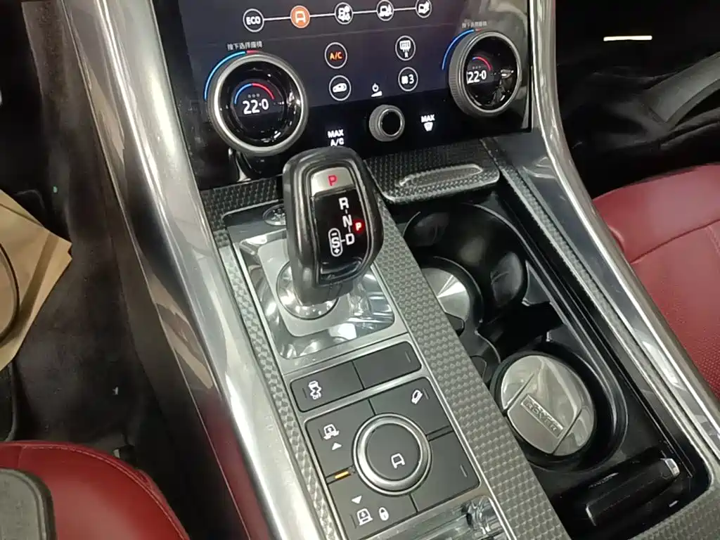 Land Rover Sport 2019 — фото 14