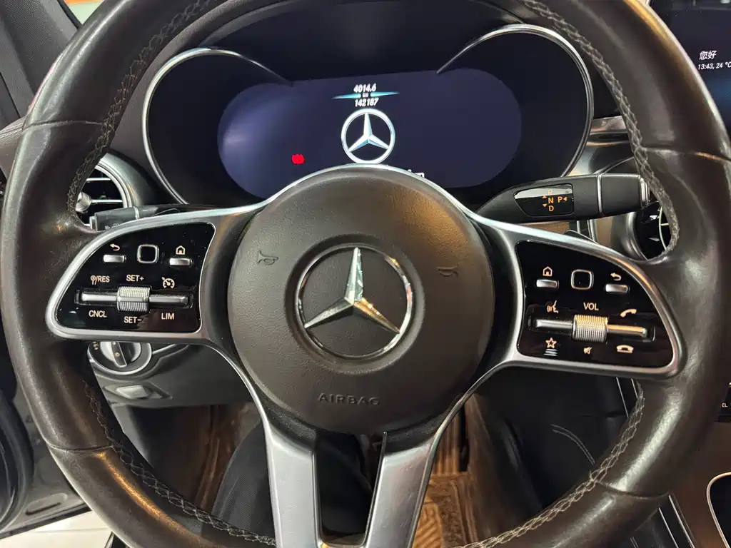 Mercedes-Benz GLC 2020 — фото 13