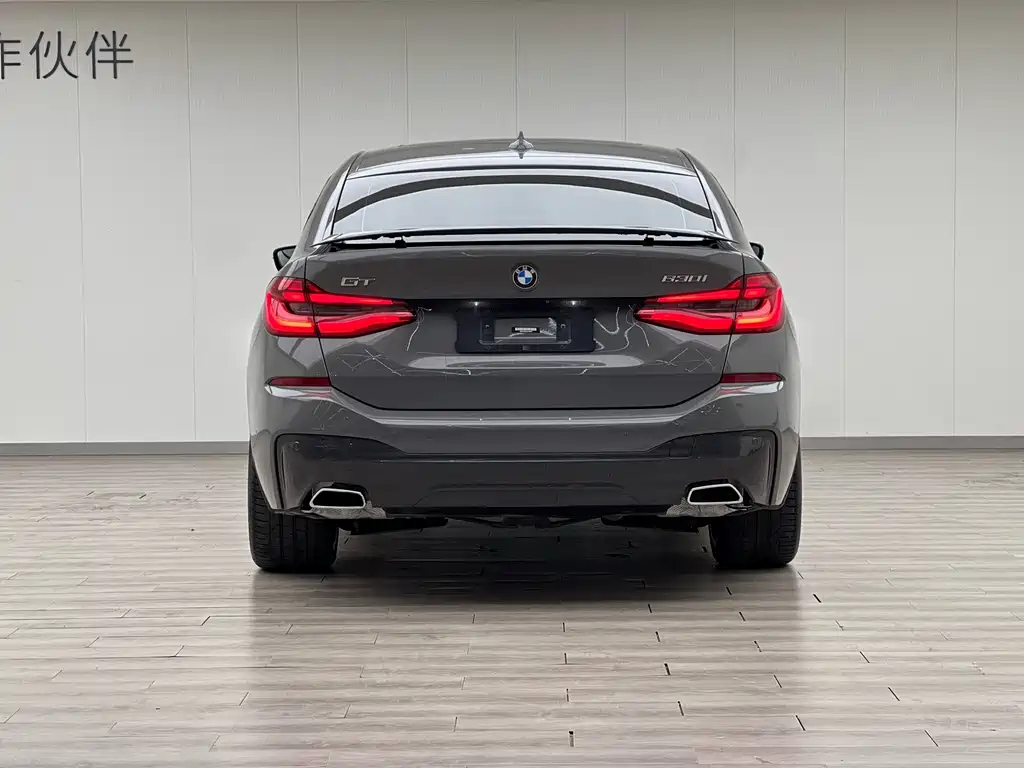 BMW 6 Series GT 2022 — фото 22
