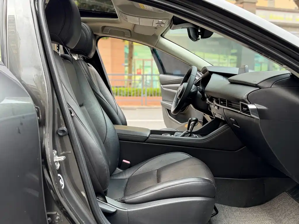 Mazda 3 Axela 2020
