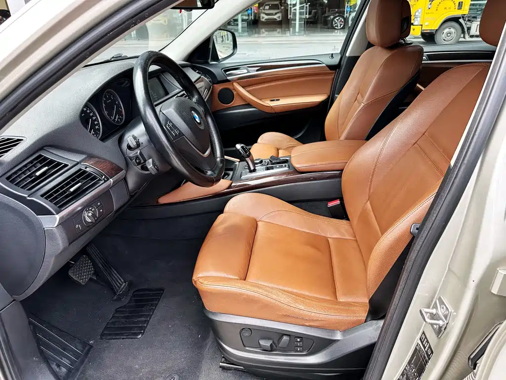 BMW X6 2013 — фото 10