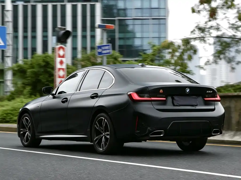 BMW 3 Series 2023