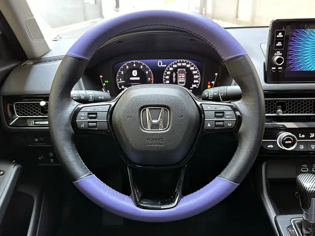 Honda Civic 2025 — фото 12