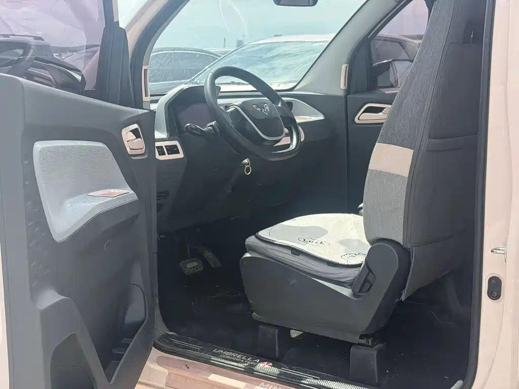 Wuling MINIEV 2021