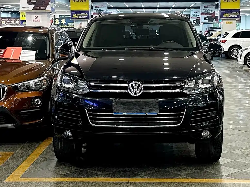 Volkswagen Touareg 2014 — фото 2