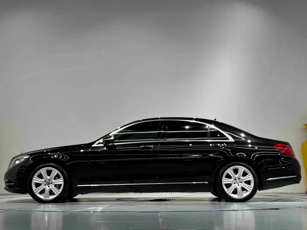 Mercedes-Benz S-Class 2016 — фото 18