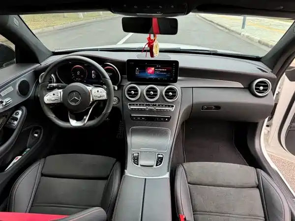 Mercedes-Benz C-Class 2023