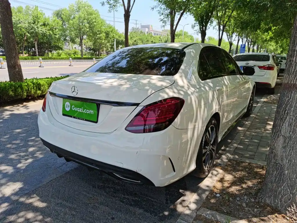 Mercedes-Benz C-Class 2019
