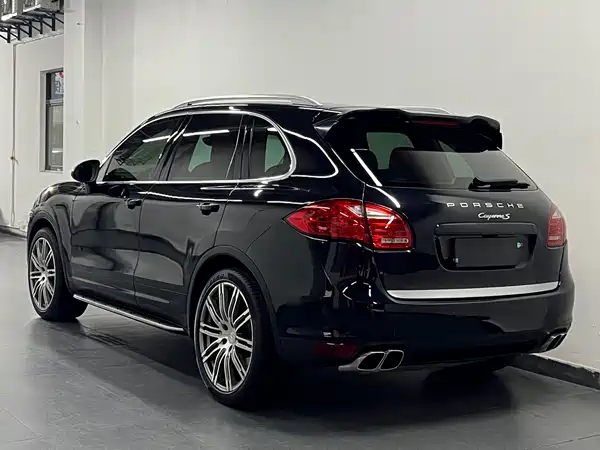 Porsche Cayenne 2014