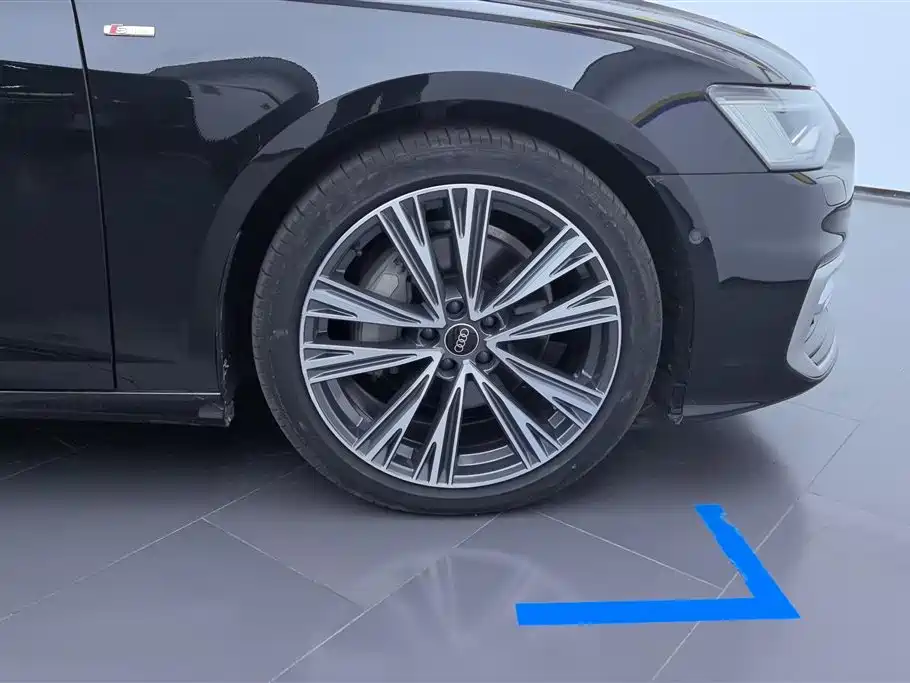 Audi A6L 2024