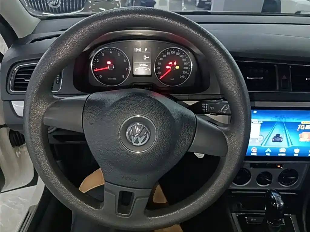 Volkswagen Gran Lavida 2016 — фото 11