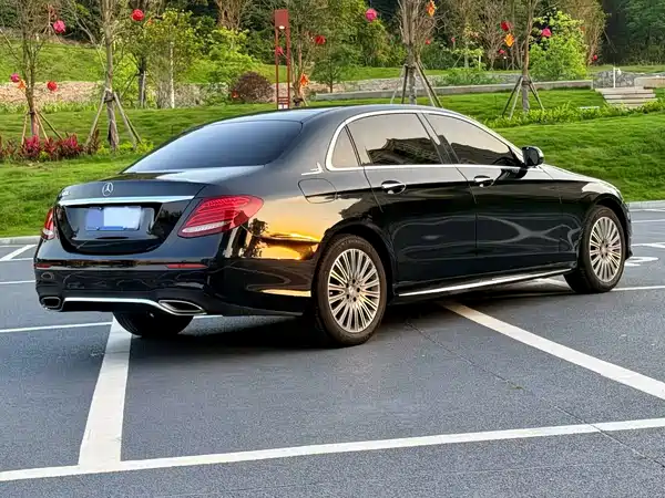 Mercedes-Benz E-Class 2019