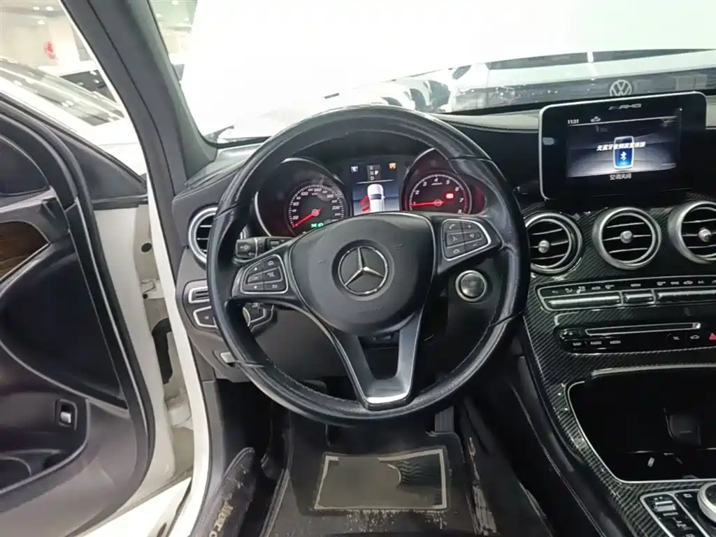 Mercedes-Benz GLC 2019 — фото 11