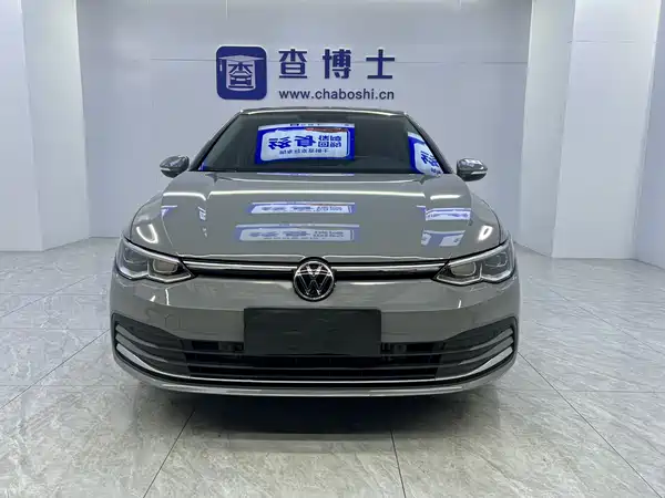 Volkswagen Golf 2023
