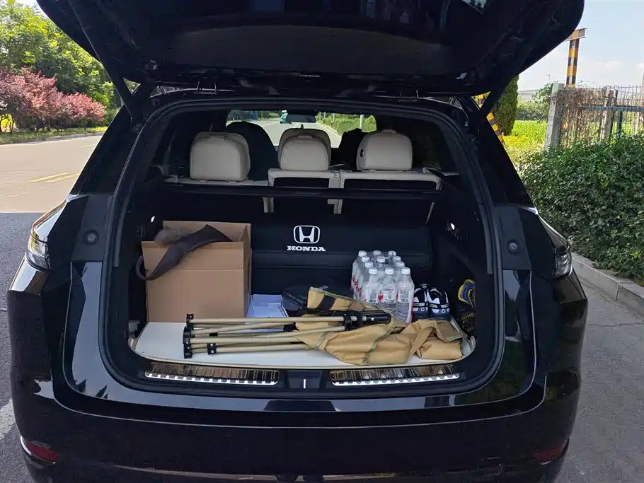 Li Auto Li L7 2025