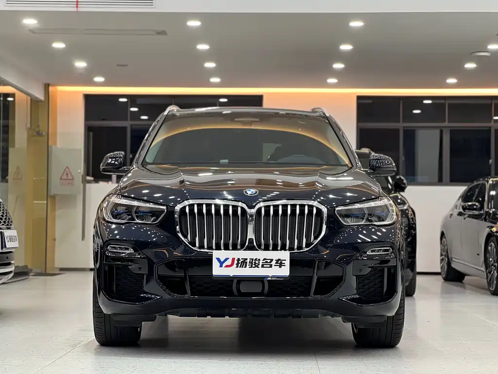 BMW X5 2021