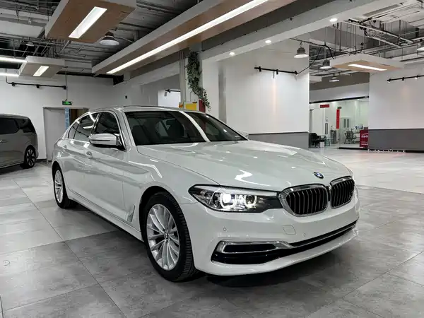 BMW 5 Series 2020