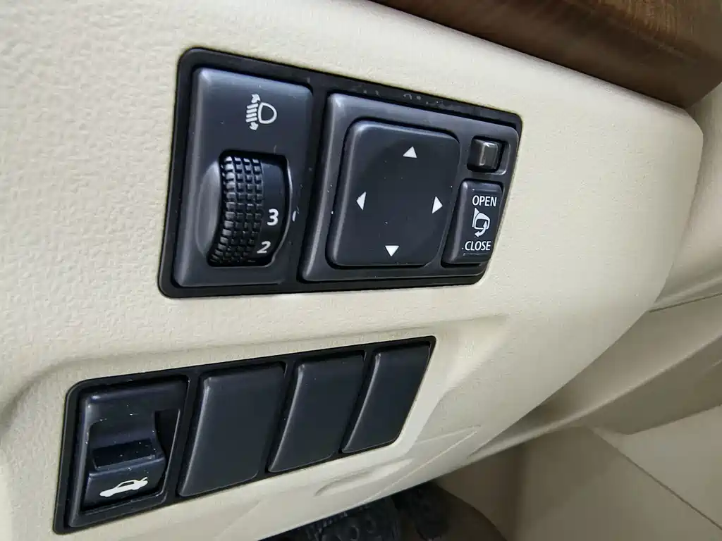 Nissan Sylphy 2012 — фото 14
