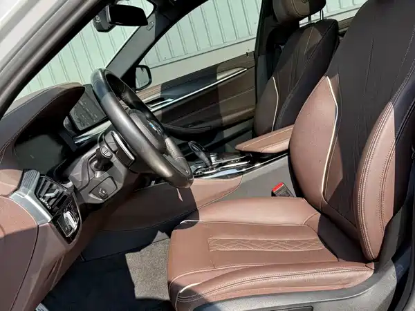 BMW 5 Series 2023
