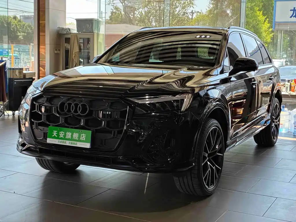Audi Q7 2025