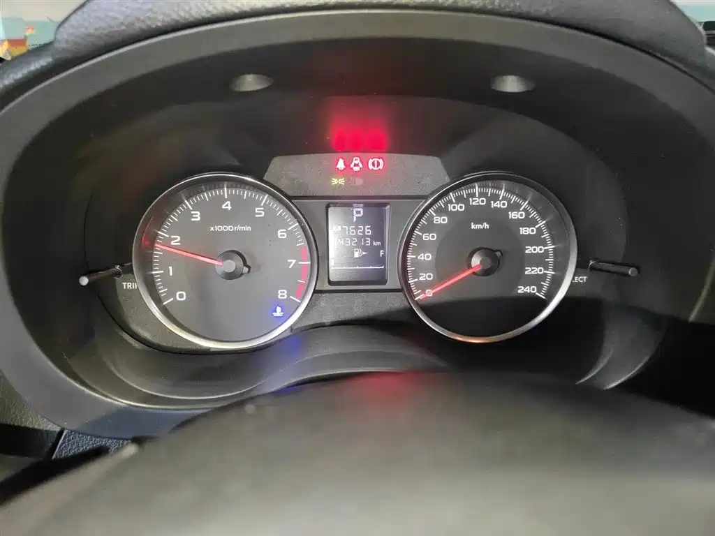 Subaru XV 2015 — фото 8