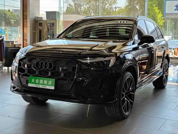 Audi Q7 2025