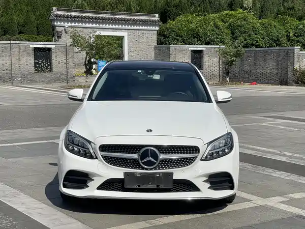 Mercedes-Benz C-Class 2019