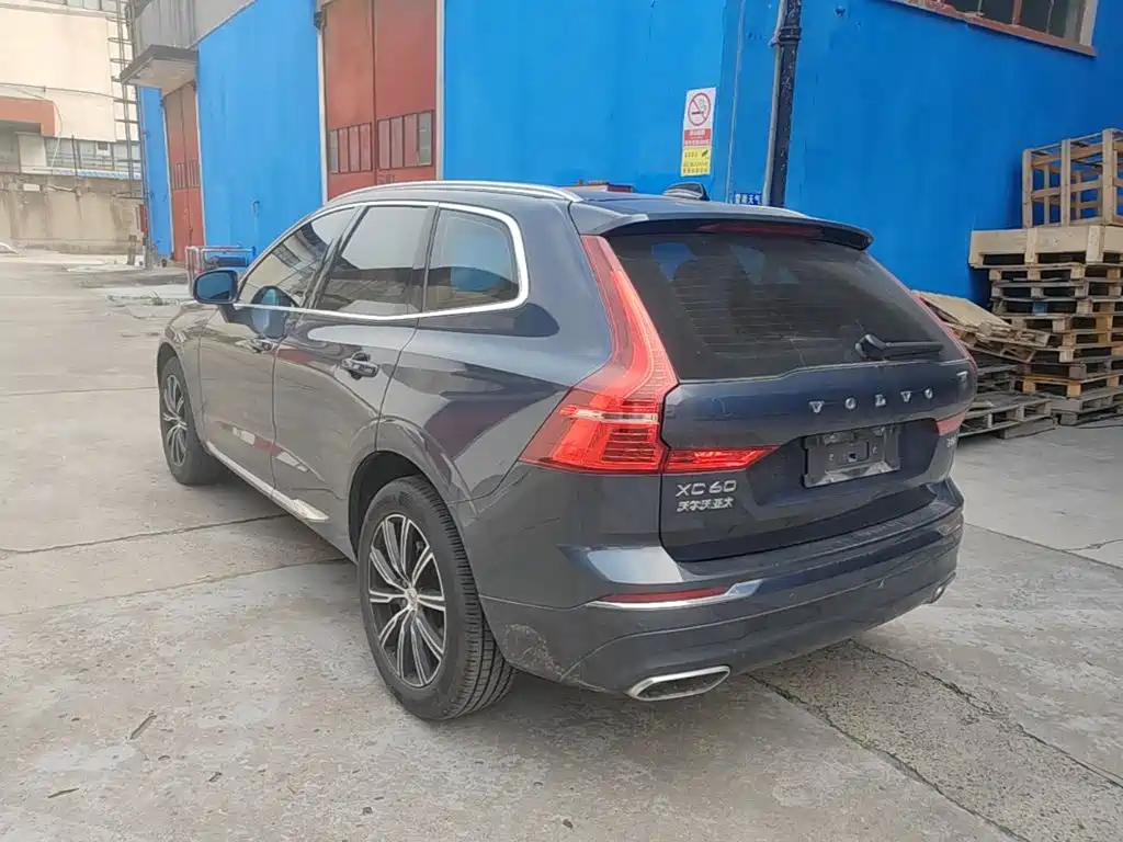 Volvo XC60 2021