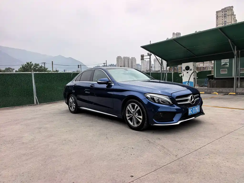 Mercedes-Benz C-Class 2018 — фото 3