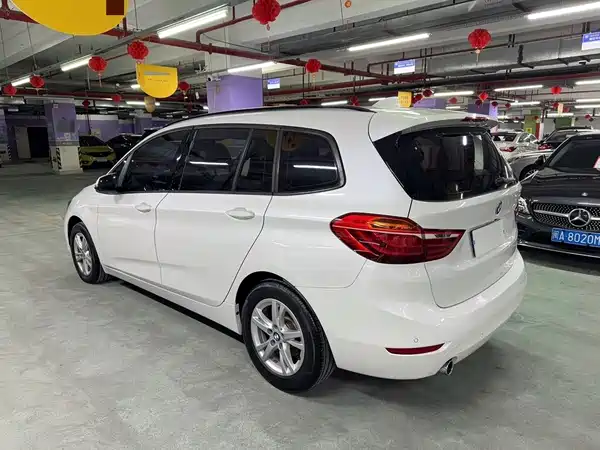 BMW 2 Series Wagon 2017