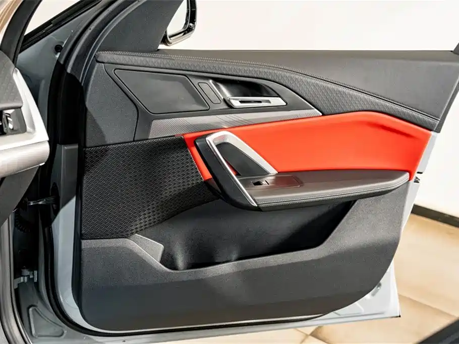 BMW X2 2025 — фото 16