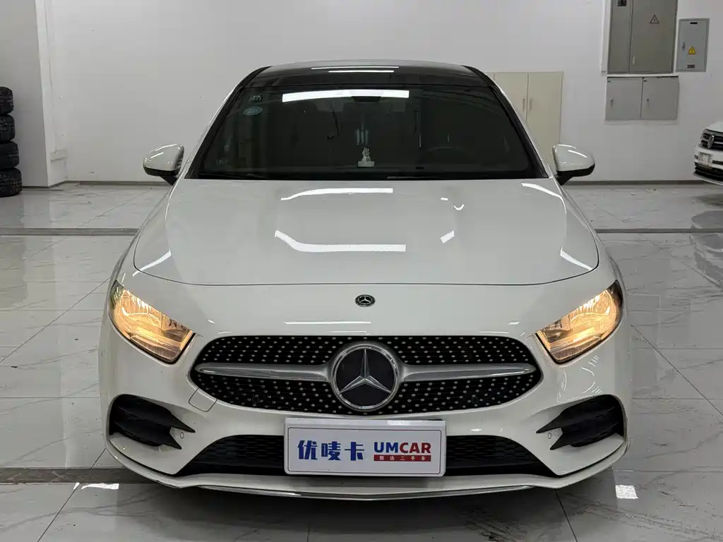 Mercedes-Benz A-Class 2019 — фото 2
