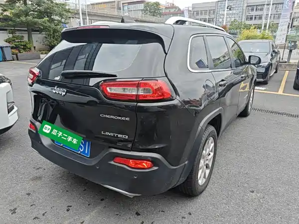 Jeep Cherokee 2017
