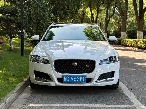 Jaguar XF 2018