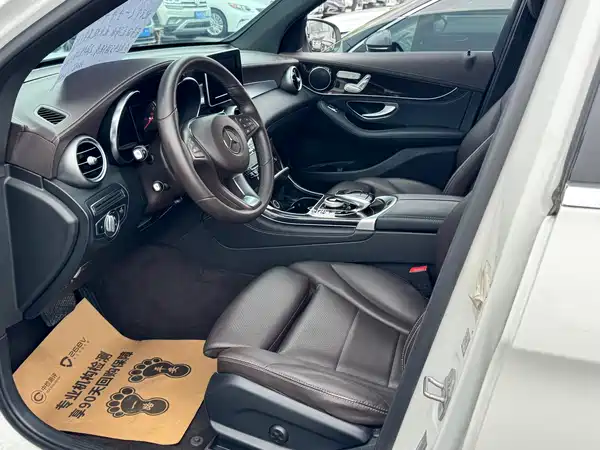 Mercedes-Benz GLC 2018