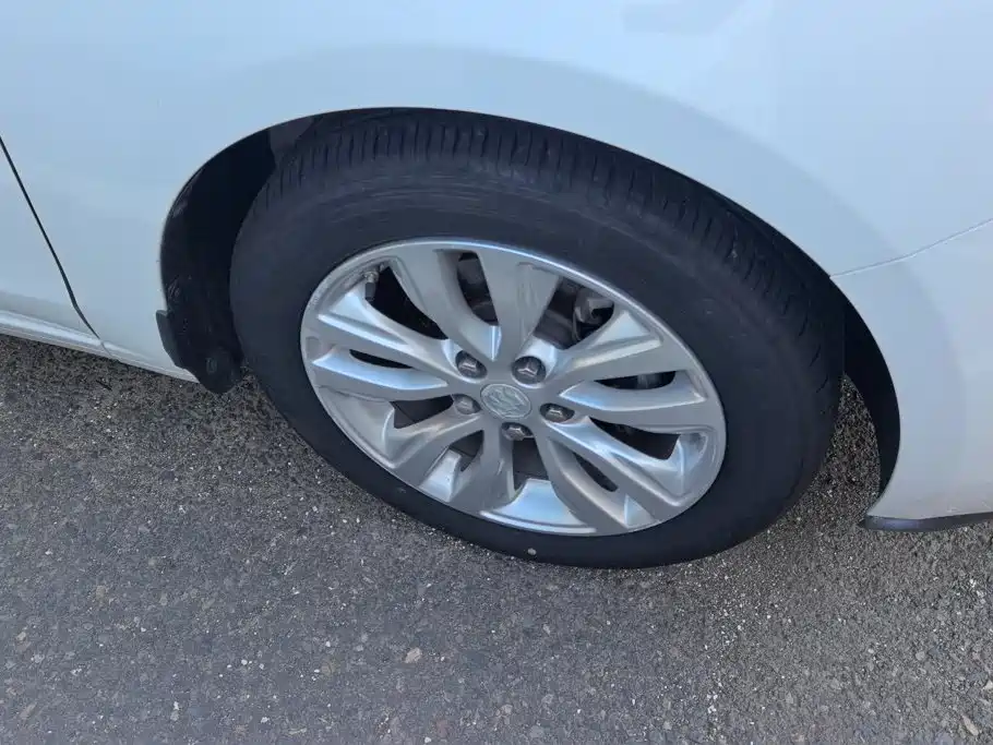 Buick Excelle 2020