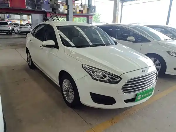 Ford Escort 2017