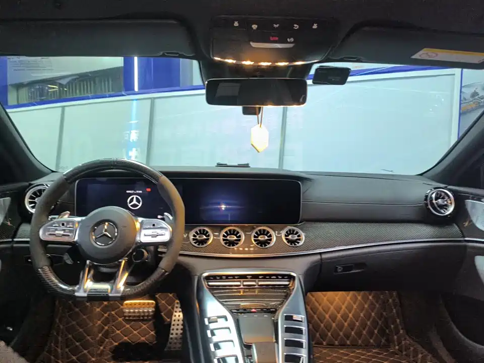 Mercedes-Benz AMG GT 2020