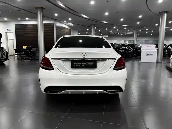 Mercedes-Benz C-Class 2018