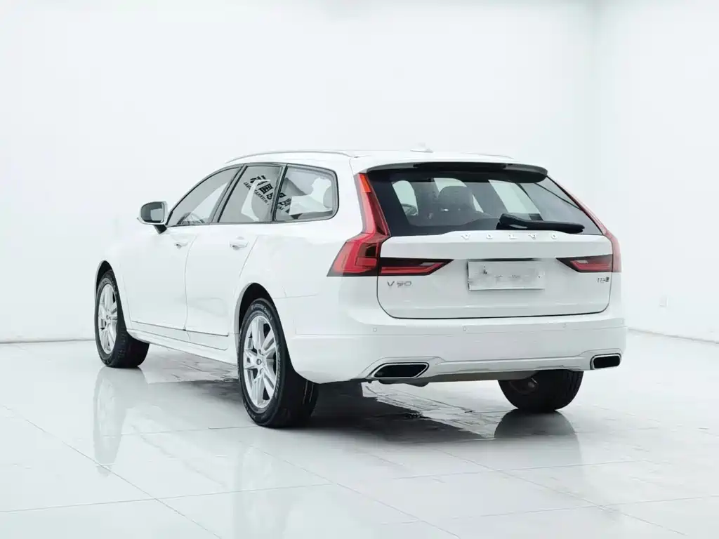 Volvo V90 2019 — фото 9