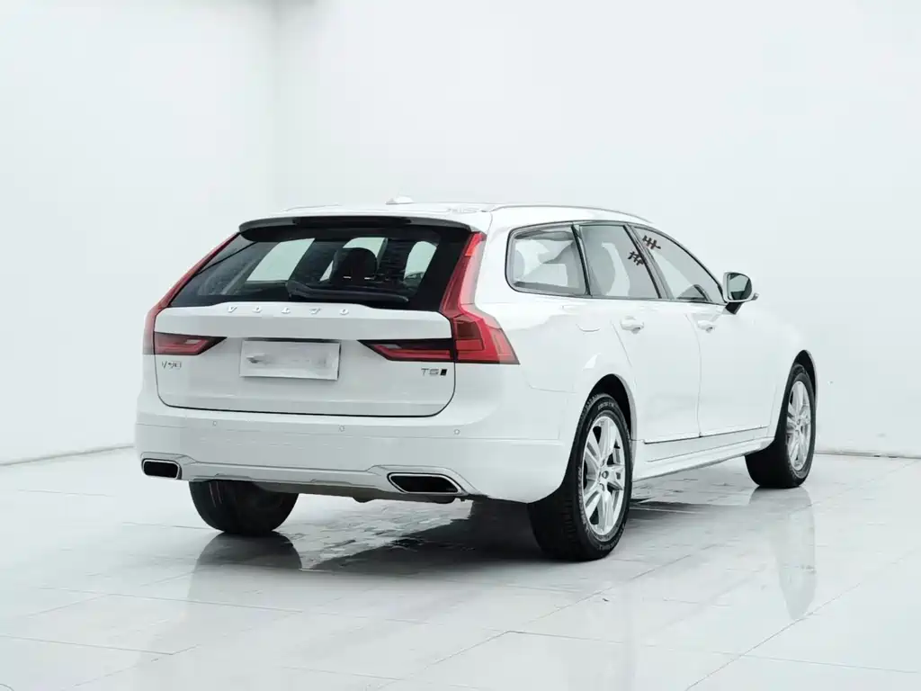 Volvo V90 2019 — фото 11