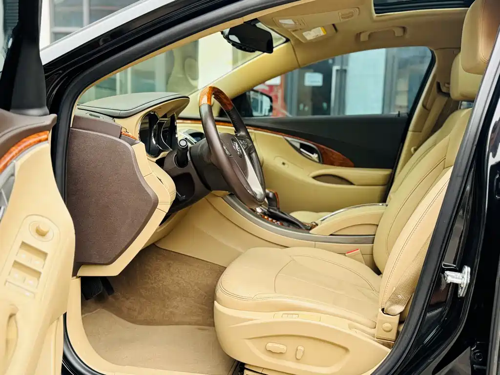 Buick LaCrosse 2013 — фото 11