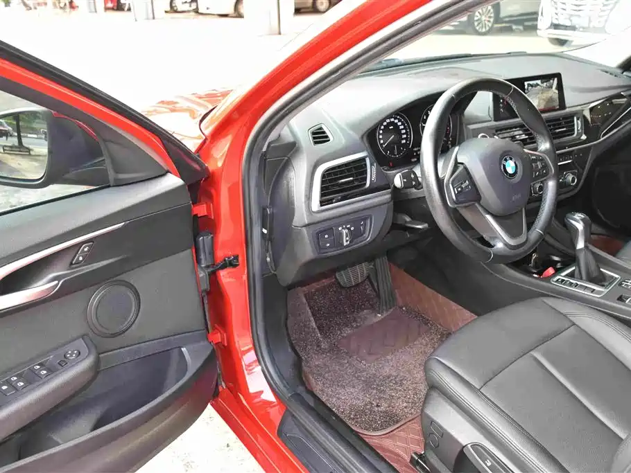 BMW 1 Series 2020