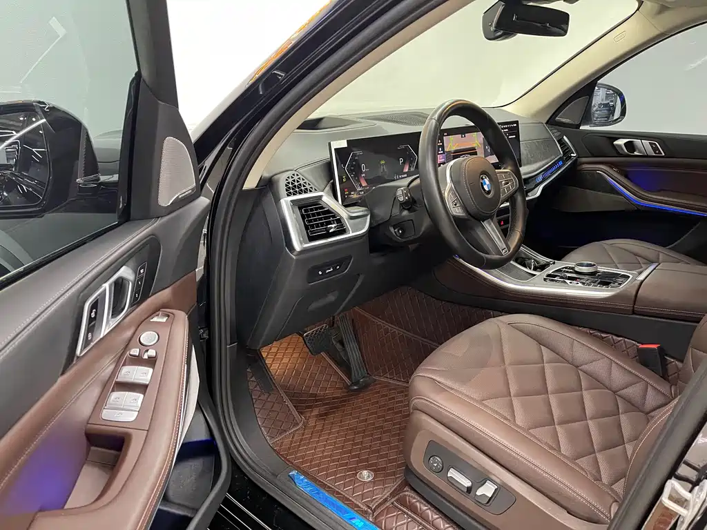 BMW X5 2025 — фото 15