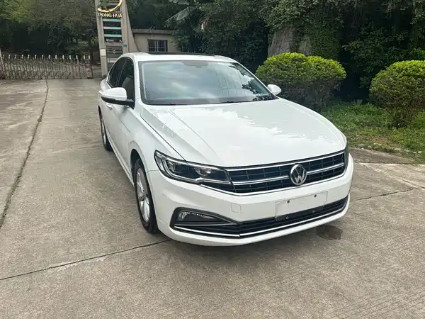 Volkswagen Bora 2021